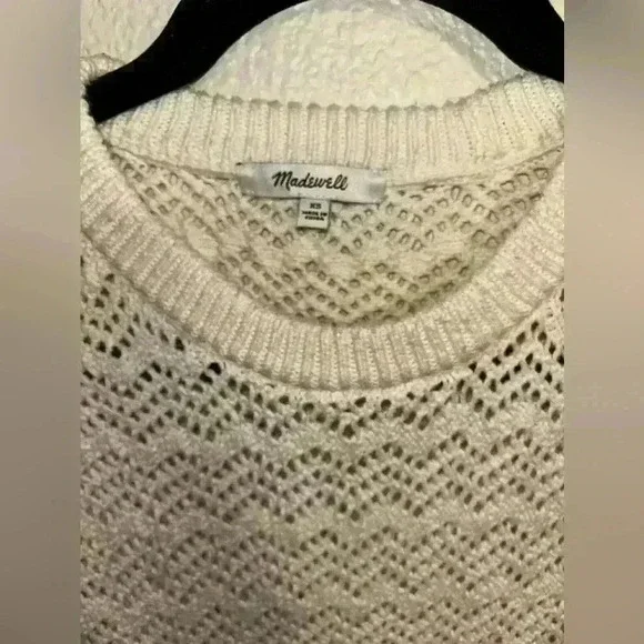 Gently use women’s Medwell blouse XS - Picture 4 of 7